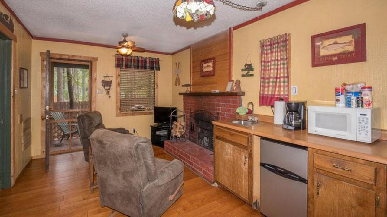 Whispering Pine Cabins رويدوسو، نيومكسيكو المظهر الخارجي الصورة