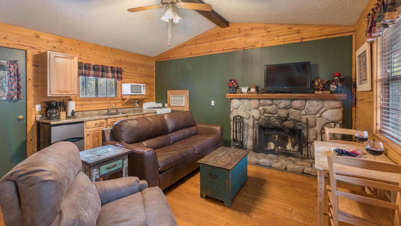 Whispering Pine Cabins رويدوسو، نيومكسيكو المظهر الخارجي الصورة