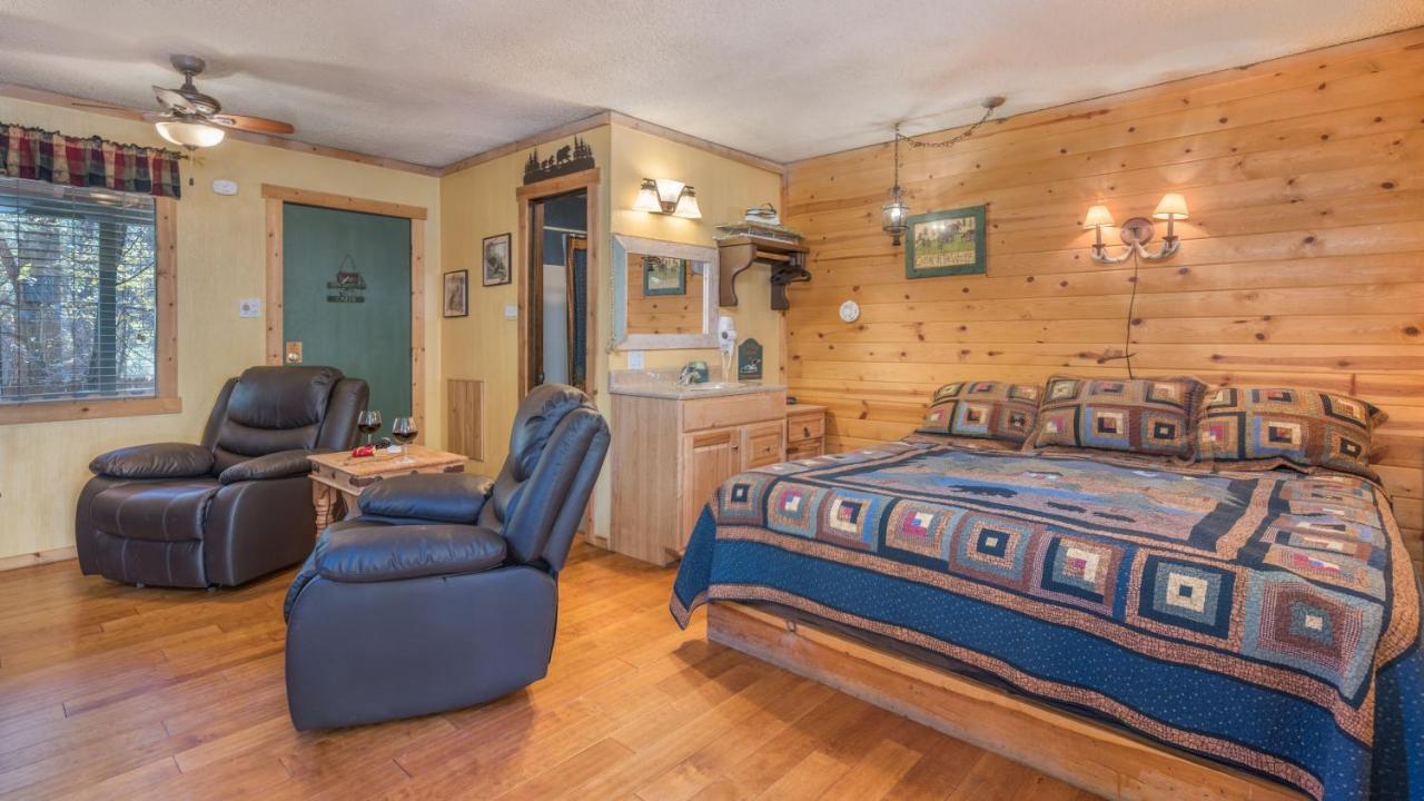 Whispering Pine Cabins رويدوسو، نيومكسيكو المظهر الخارجي الصورة