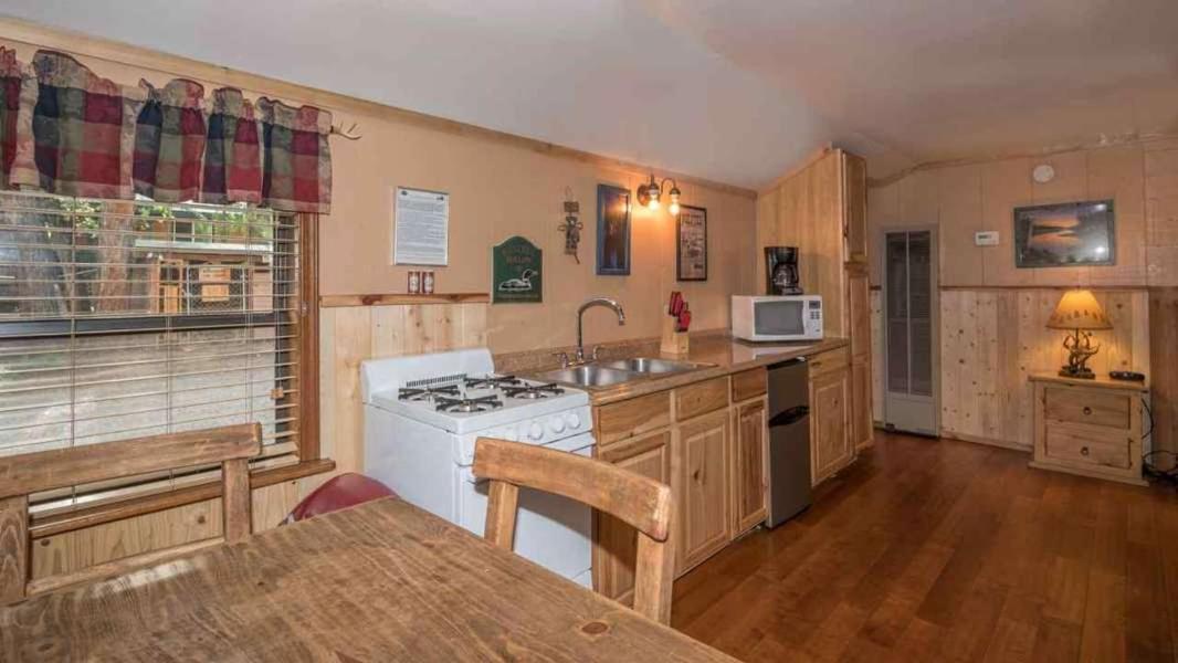 Whispering Pine Cabins رويدوسو، نيومكسيكو المظهر الخارجي الصورة